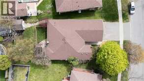 44 BLACKFRIAR Lane | Brantford Ontario | Slide Image Thirty-six