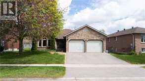44 BLACKFRIAR Lane | Brantford Ontario | Slide Image Thirty-seven
