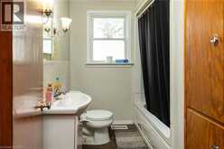 522 ELLIS Avenue | Brantford Ontario | Slide Image Nineteen