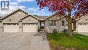 24 GRIFFITHS Drive Unit# 9 | Paris Ontario | Slide Image One