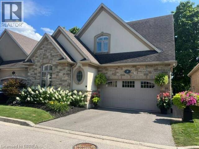 68 FAIRVIEW Drive Unit# 9 Brantford Ontario, N3R 2W9 - 4 Bedrooms Condo For Sale