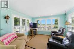 207 ROBINSON Road | Brantford Ontario | Slide Image Thirteen