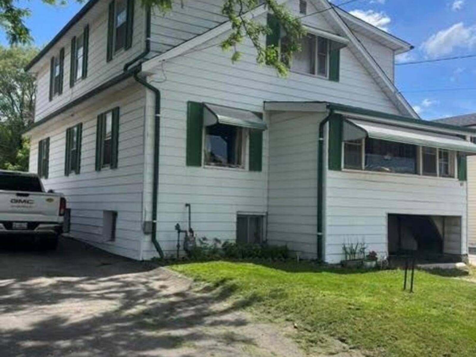 83 STANLEY Street, Brantford, Ontario N3S 6M5