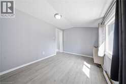 103 QUEEN Street | Brantford Ontario | Slide Image Ten