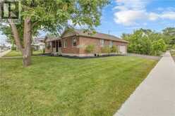 5 WALPOLE Drive | Jarvis Ontario | Slide Image Two