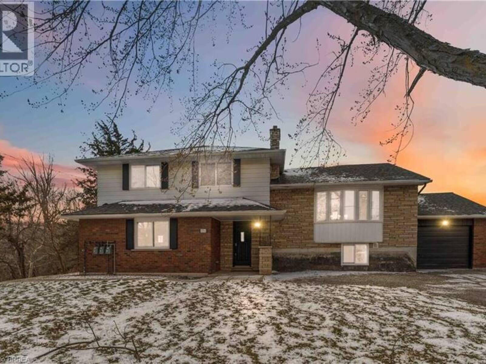 1352 #8 Highway, Hamilton, Ontario L8E 5K6