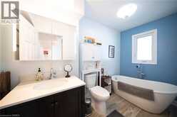 32 ELMWOOD Avenue | Brantford Ontario | Slide Image Fifteen