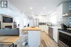 32 ELMWOOD Avenue | Brantford Ontario | Slide Image Eight