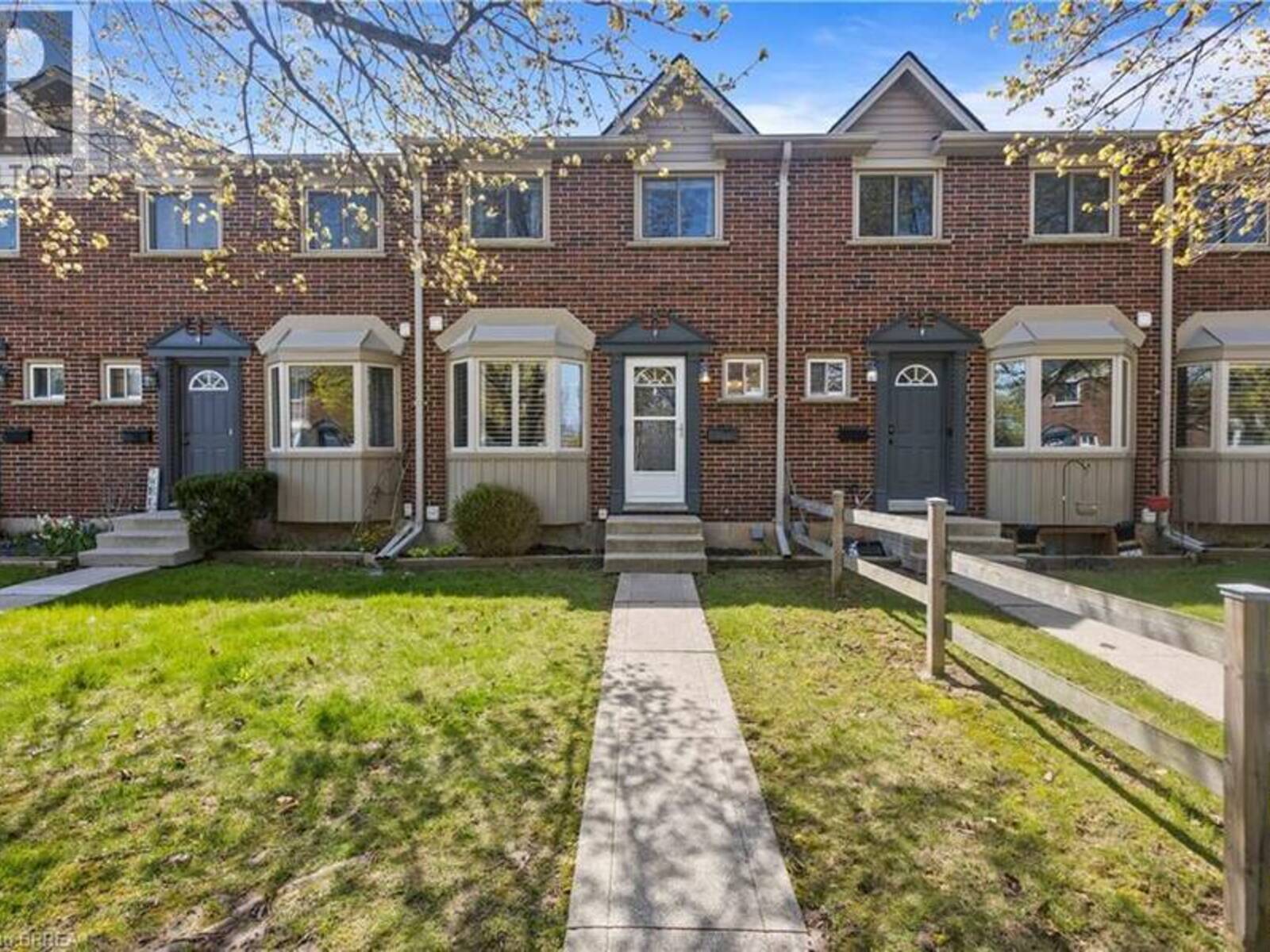 149 BRANTWOOD PARK Road Unit# F, Brantford, Ontario N3P 1X9