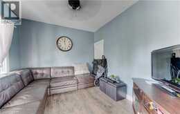 5 FLEET Street | Brantford Ontario | Slide Image Nine