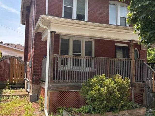 47 GREY Street Brantford Ontario, N3T 2T1 - 3 Bedrooms Home For Sale