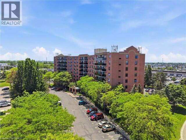 9 BONHEUR Court Unit# 716 Brantford Ontario, N3P 1Z5 - 2 Bedrooms Condo For Sale