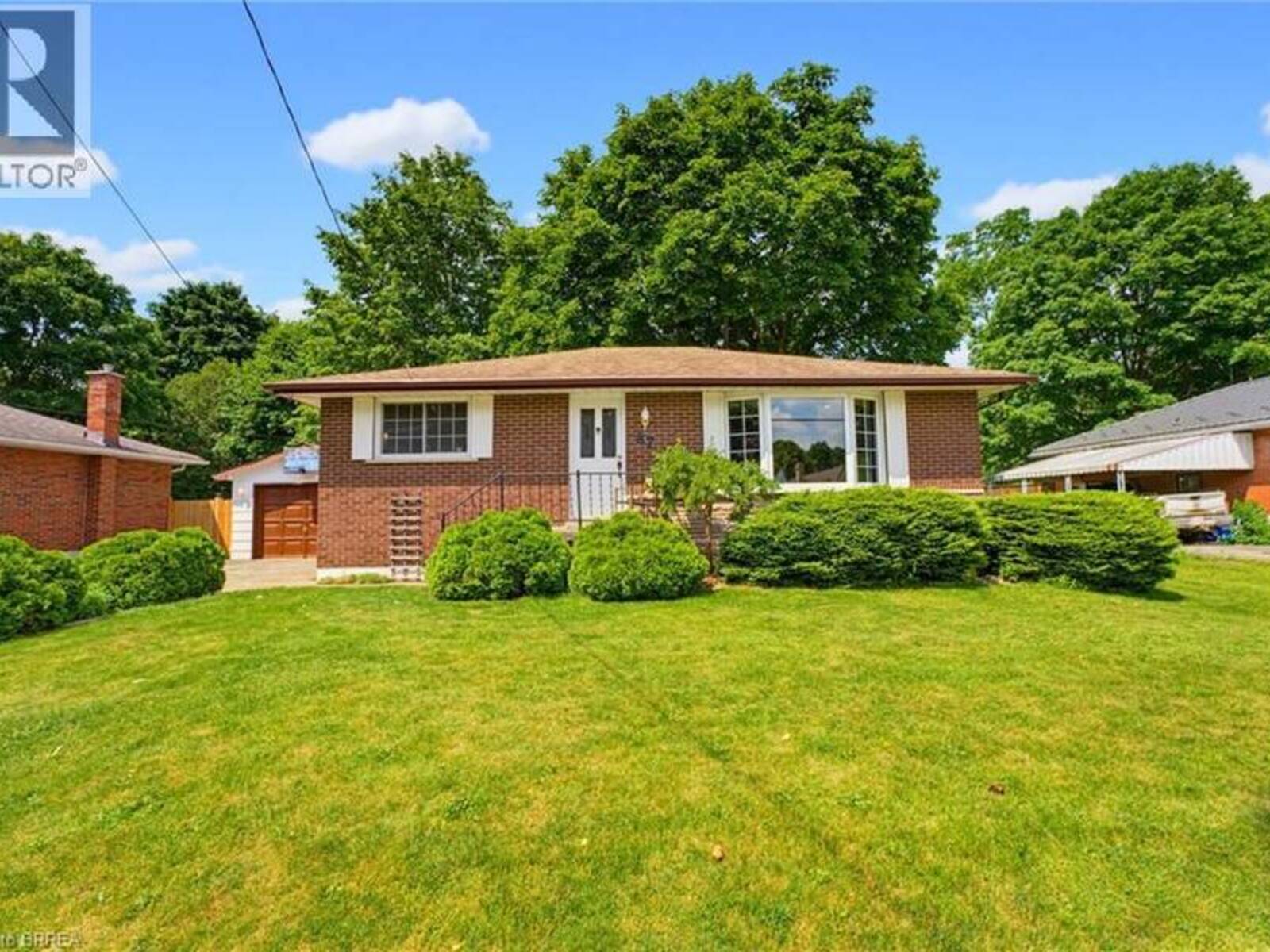 87 BALL Street, Paris, Ontario N3L 1X7