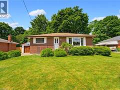 87 BALL Street Paris Ontario, N3L 1X7
