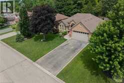 39 RUSSELL Crescent | Brant Ontario | Slide Image Ten