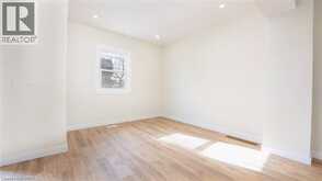 55 WINNIETT Street | Brantford Ontario | Slide Image Nine