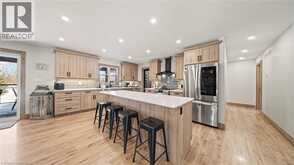6 KINGS Lane | Brant Ontario | Slide Image Twelve