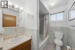 76 ENFIELD Crescent | Brantford Ontario | Slide Image Fifteen