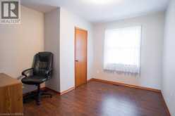 120 HENRY Street | Brantford Ontario | Slide Image Thirteen