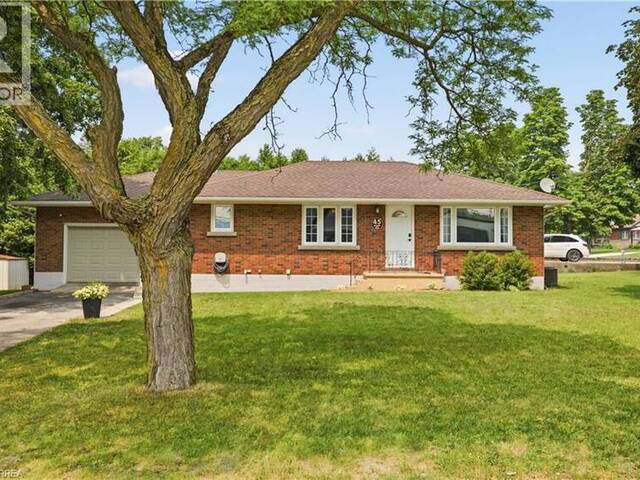 45 ARGYLE Avenue Delhi Ontario, N4B 1J4 - 3 Bedrooms Home For Sale