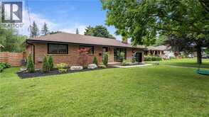 25 SENECA Crescent | Brantford Ontario | Slide Image Three