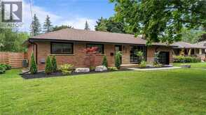 25 SENECA Crescent | Brantford Ontario | Slide Image Four