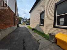 109 SYDENHAM Street | Brantford Ontario | Slide Image Six
