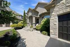14 ELLINGTON Place | Brantford Ontario | Slide Image Four
