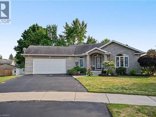 8 UPTON Court Ayr Ontario, N0B 1E0 - 3 Bedrooms Home For Sale
