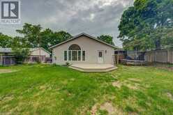 6 BAYLY Drive | Paris Ontario | Slide Image Forty