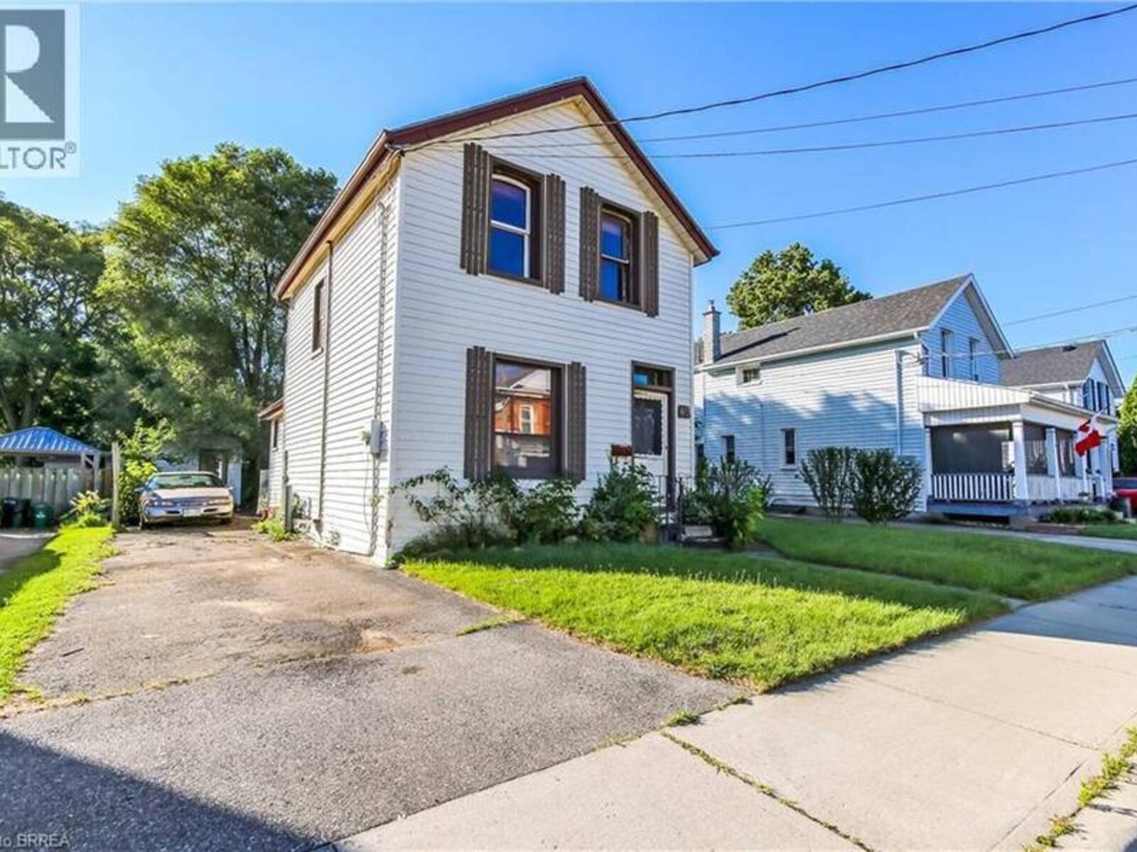 49 GRAND Street, Brantford, Ontario N3R 4B3
