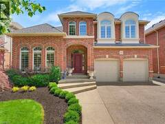 141 FALCONRIDGE Drive Kitchener Ontario, N2K 4J9