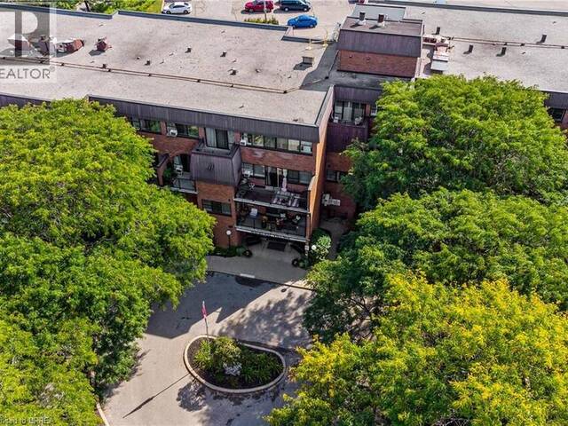 36 HAYHURST Road Unit# 301 Brantford Ontario, N3R 6Y9 - 2 Bedrooms Condo For Sale