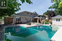 267 MEMORIAL Drive | Brantford Ontario | Slide Image Three