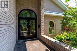 267 MEMORIAL Drive | Brantford Ontario | Slide Image Two