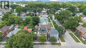 220 SHERIDAN Street | Brantford Ontario | Slide Image Thirty-three