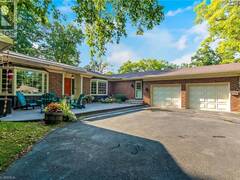 19 OAKLEY Road Brantford Ontario, N3T 5J9