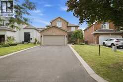 28 LAKE Street | Grimsby Ontario | Slide Image Two