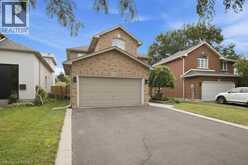 28 LAKE Street | Grimsby Ontario | Slide Image Five