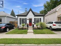 11 ESTHER Street Brantford Ontario, N3S 6K3