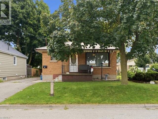 16 MINTERN Avenue Brantford Ontario, N3S 1K6 - 3 Bedrooms Home For Sale