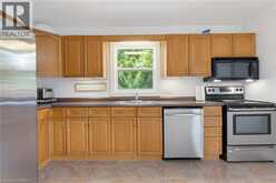 1 LIMERICK Lane | Brantford Ontario | Slide Image Thirteen