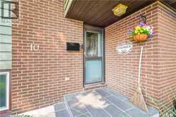 10 BRIER Crescent | Brantford Ontario | Slide Image Five