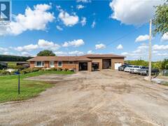 591 GOVERNORS Road E Paris Ontario, N3L 3E1