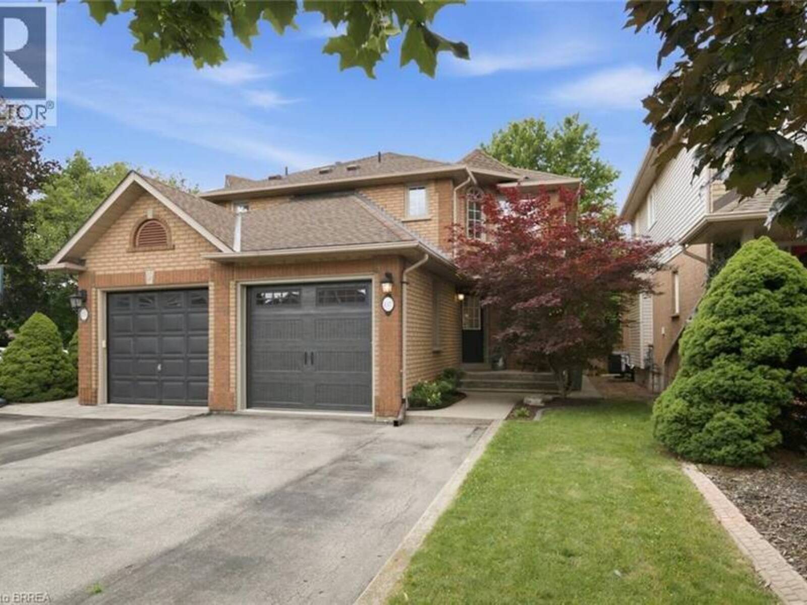137 CHUDLEIGH Street, Waterdown, Ontario L8B 0J4