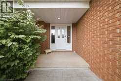 92 NATIONAL Drive | Hamilton Ontario | Slide Image Seven