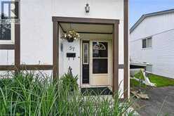 57 WESTCHESTER Way | Brantford Ontario | Slide Image Five