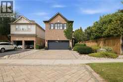40 PREMIER Road | Waterdown Ontario | Slide Image Four