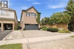 40 PREMIER Road | Waterdown Ontario | Slide Image Five