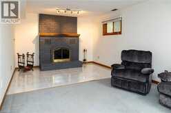 13 FOREST Drive | Paris Ontario | Slide Image Seventeen